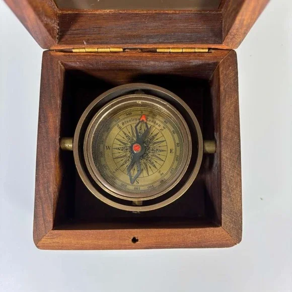 Vintage Boxed Gimbaled Brass Compass Engraved With Psalm 32:8 Guidestone - Picture 3 of 6